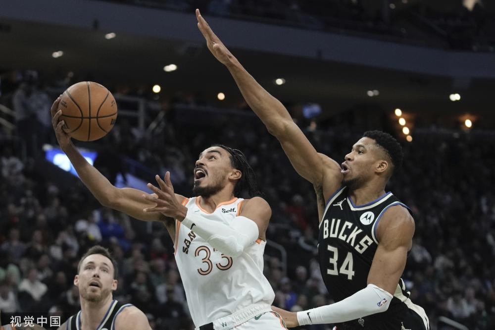 而到了馬賽 而到了馬賽